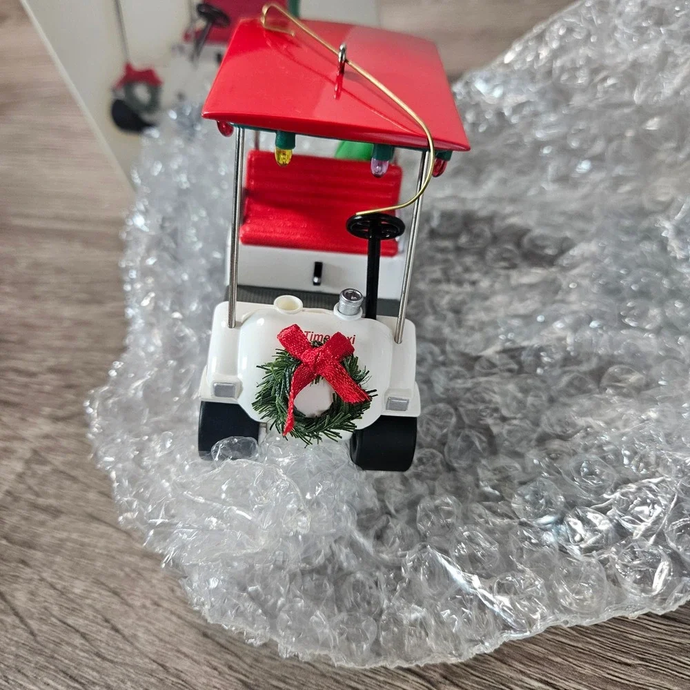 Hallmark Keepsake 2007 Tee Time Taxi Golf Cart Christmas Ornament Metal QXG2087